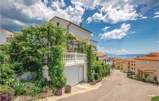 1 Bedroom Cozy Apartment In Crikvenica - 4