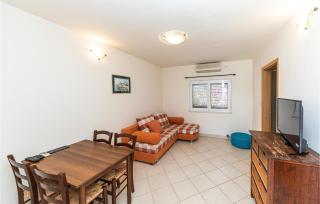 Awesome Apartment In Poljica With Wifi - Poljica - 6