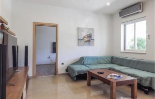 1 Bedroom Beautiful Apartment In Cavtat - Cavtat - 9