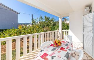 Lovely Apartment In Poljica With Wifi - Poljica - 4