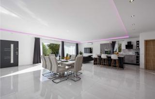 Villa Bella Area - 8