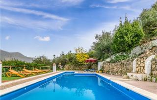 Stunning Home In Córdoba With Kitchen - Carcabuey - 2