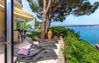 Amazing Apartment In Porat - Porat - 3