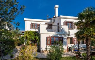 Cozy Apartment In Malinska With Kitchen - Malinska - 3