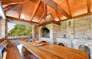 Amazing Home In Susobreg With Wifi - 9