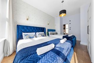 Two Modern Central London Apartments with AC Near Big Ben & Buckingham Palace - 2