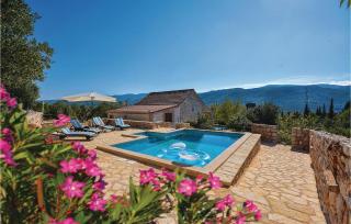 2 Bedroom Nice Home In Stari Grad - Stari Grad - 0