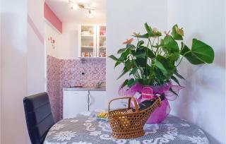 Nice Studio In Omis With House Sea View - Omiš - 1