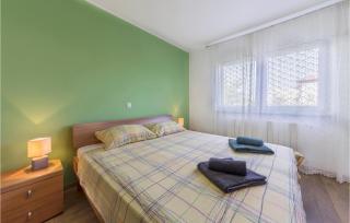 2 Bedroom Stunning Apartment In Pula - Pula - 4