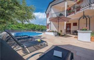 Cozy Apartment In Labin With Sauna - 3