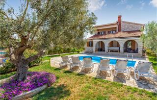 Beautiful Home In Galizana With Wifi - 2