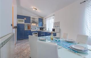 Gorgeous Home In Vodnjan With Kitchen - Vodnjan (Dignano) - 6