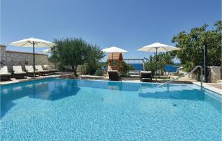 Gorgeous Home In Razanj With Wifi - Ražanj - 9