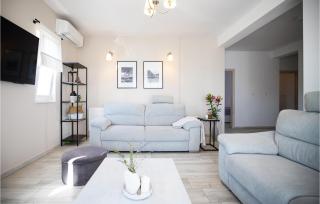 Stunning Home In Vrsi With Wifi - Poljica - 8