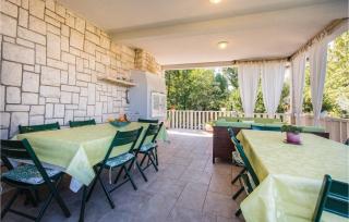 Awesome Home In Malinska With Wifi - Malinska - 5