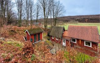 1 Bedroom Awesome Home In Ljungbyhed - Ljungbyhed - 2