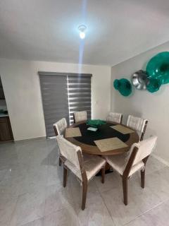 Alojamiento residencial, cerca de TSM - Torreón - 1