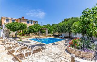 Holiday Home Medulin 33 - 0