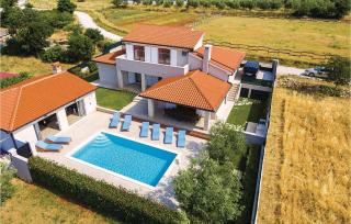 4 Bedroom Cozy Home In Vodnjan - Vodnjan - 9