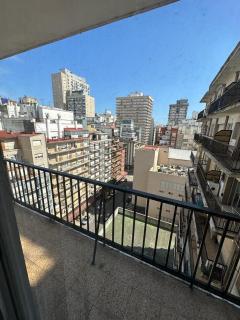 Departamento 2 ambientes a 2 cuadras de la playa, pleno centro - Mar del Plata - 2