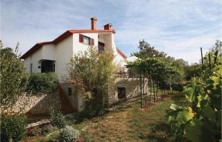 Cozy Home In Kapelica With Wifi - 2