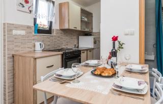 Lovely Apartment In Vir With Wifi - Vir - 8