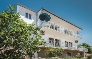 Awesome Apartment In Senj With Wifi - Senj - 6