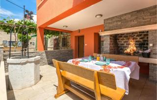 Beautiful Home In Krnica With Sauna - Krnica - 9
