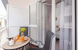 3 Bedroom Amazing Apartment In Srima - Srima - 4