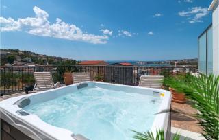 Sea View Jacuzzi Apartment An - Podstrana - 0