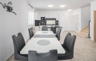 Cozy Home In Porec With Kitchen - Poreč - 6