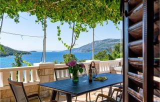 Stunning Apartment In Zrnovo - Korčula - 3