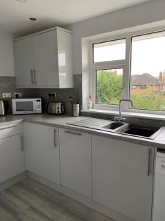 Stunning flat in Webheath, Redditch - Redditch - 3