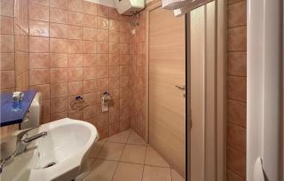 Gorgeous Apartment In Lecce Nei Marsi - Gioia dei Marsi - 3