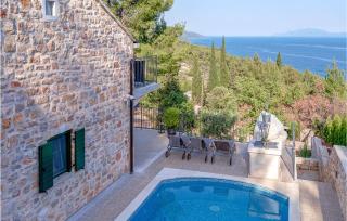 3 Bedroom Cozy Home In Gromin Dolac - Zavala - 2