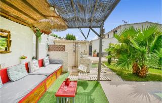Awesome Home In Le Pontet With Jacuzzi - Le Pontet - 9