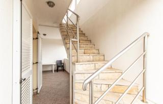 2 Bedroom Stunning Apartment In Nin - Nin - 3
