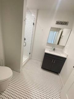 Elegant 4 Bedroom Luxury Oasis in Chicago's Thriving Downtown - Chicago - 2