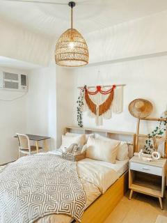 Venice Luxury Residences Studio McKinley Hill - Manila - 9