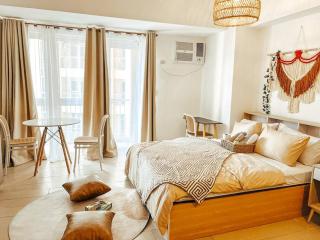 Venice Luxury Residences Studio McKinley Hill - Manila - 6