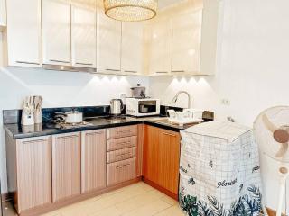 Venice Luxury Residences Studio McKinley Hill - Manila - 4