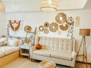 Venice Luxury Residences Studio McKinley Hill - Manila - 1