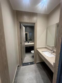 شقة فخمة اربع غرف - 9