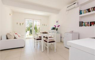 Two-Bedroom Apartment In Pakostane - Pakoštane - 9