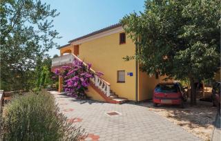 Four-Bedroom Holiday Home Krusevo With Sea View 05 - 5