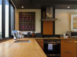 Inner City Executive Living - Hobart - 7
