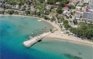 Ten-Bedroom Holiday Home In Duce - Tice - 2
