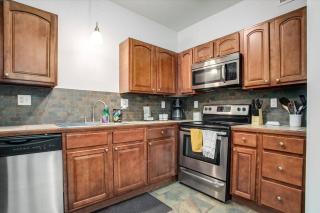 Oasis Midtown KC- 2 Bedroom Apt - Kansas City - 8