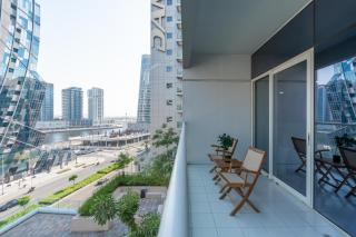 Fascinating 1 BR at Vera - Dubai - 2