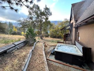 Hygge Haus Sequoia - Large Private Cabin w Views - Ponderosa - 5